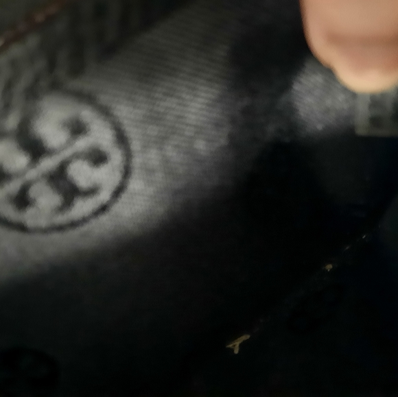 Tory Burch snakeskin wallet - Picture 9 of 13